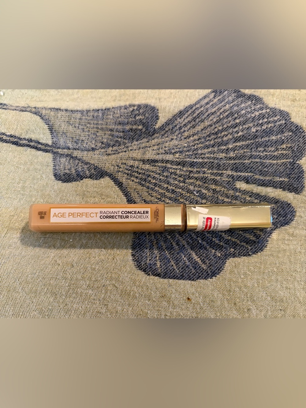 L’Oreal Age Perfect Radiant Concealer 230 Honey Rose 0.23 fl oz
